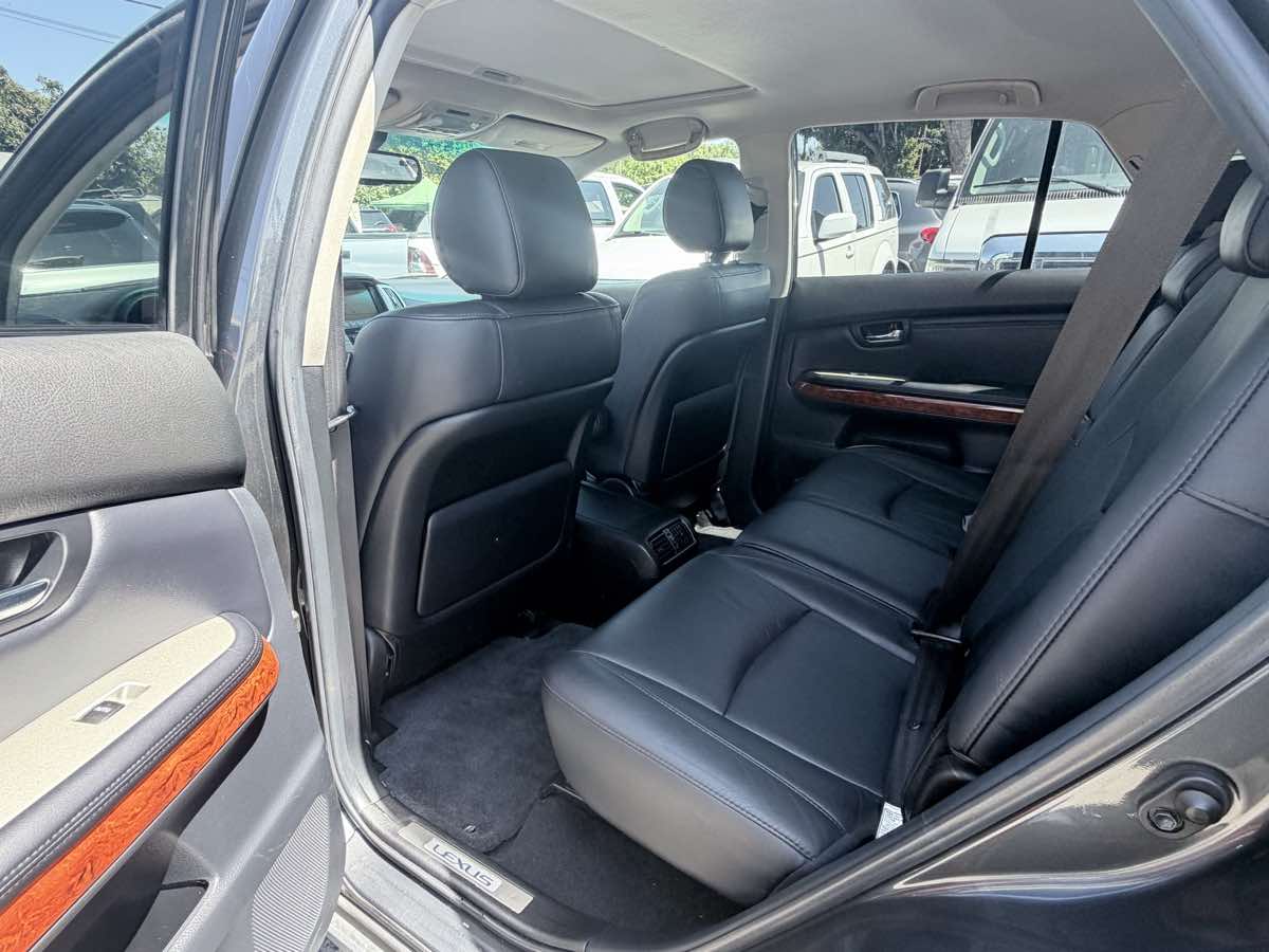 Lexus RX photo 27