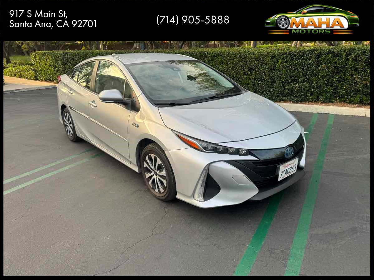 2021 Toyota Prius Prime XLE FWD photo