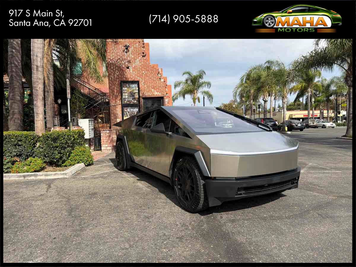 2024 Tesla Cybertruck Cyberbeast