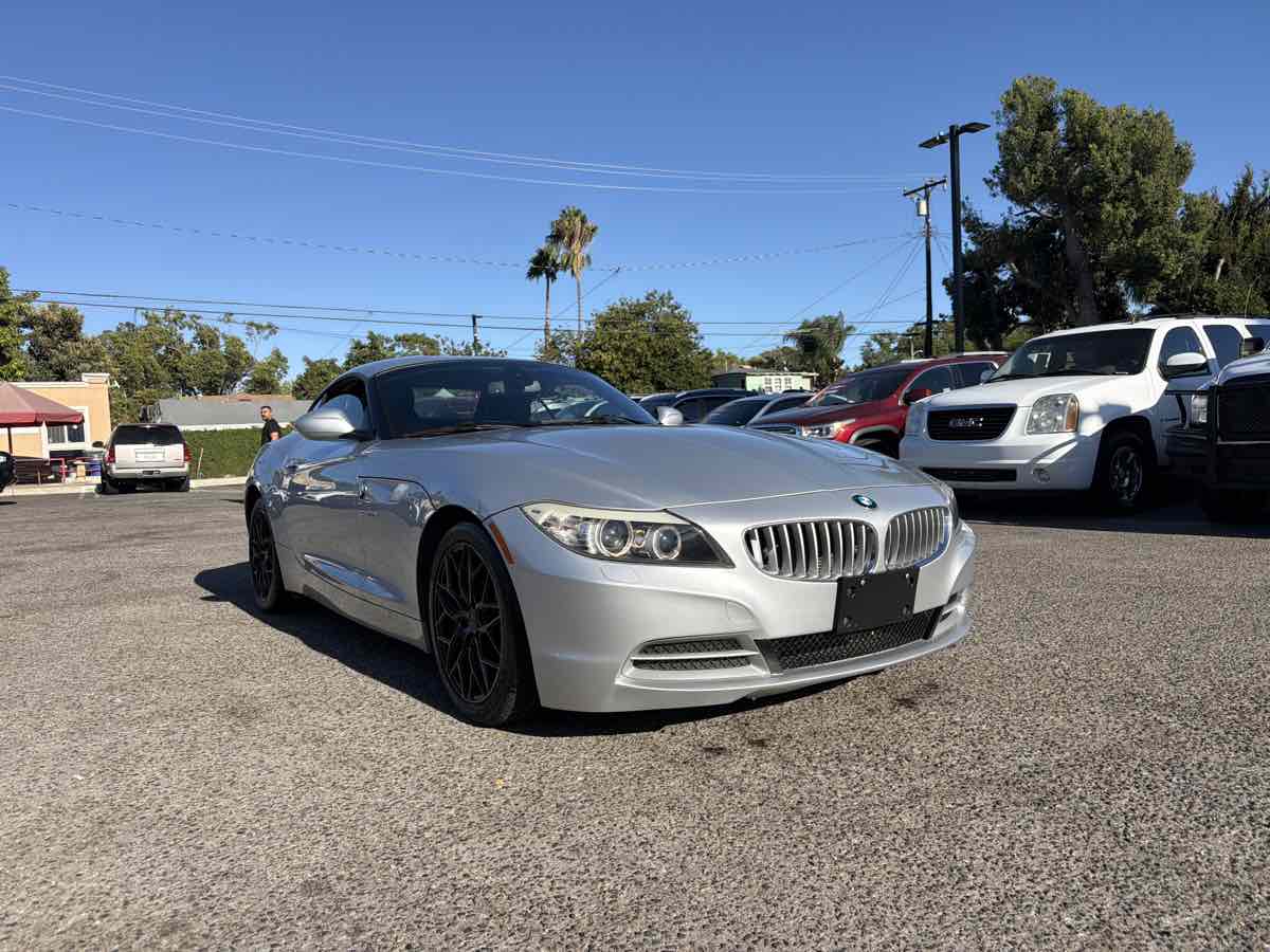 BMW Z4 photo 2
