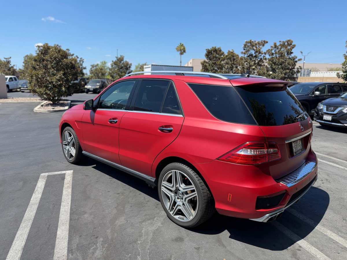 Mercedes-Benz ML 63 photo 8