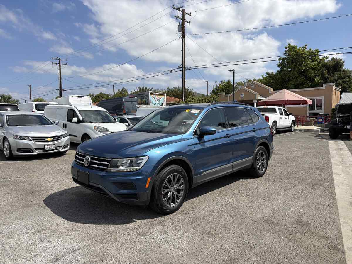 Volkswagen Tiguan photo 2