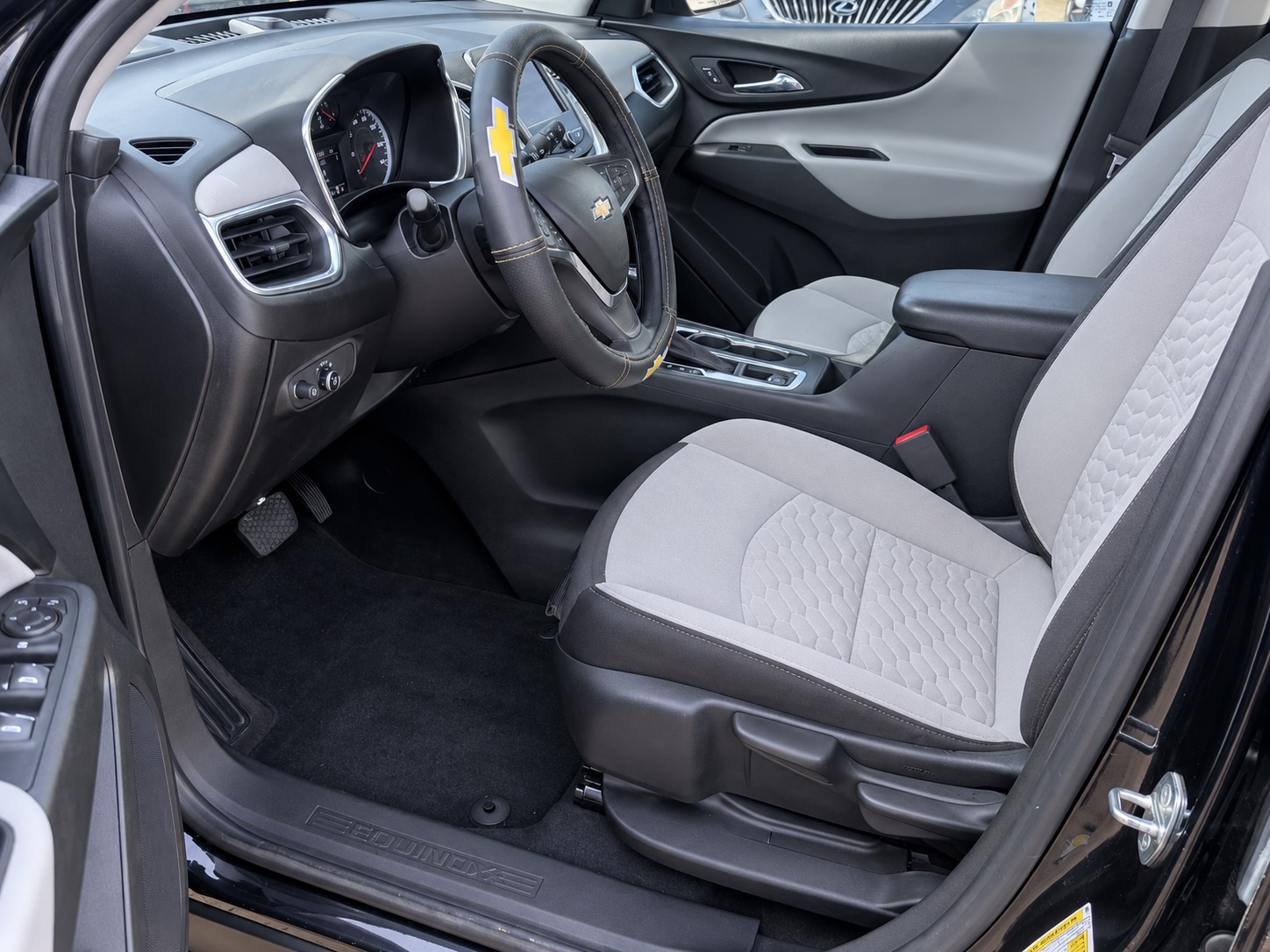Chevrolet Equinox photo 4