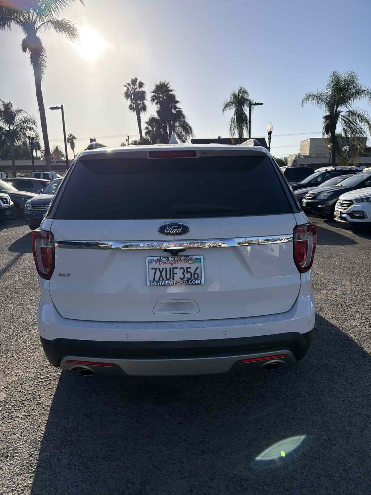 Ford Explorer photo 5