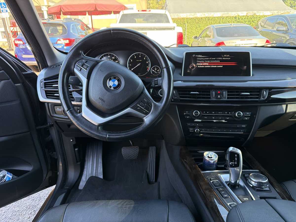 BMW X5 photo 10