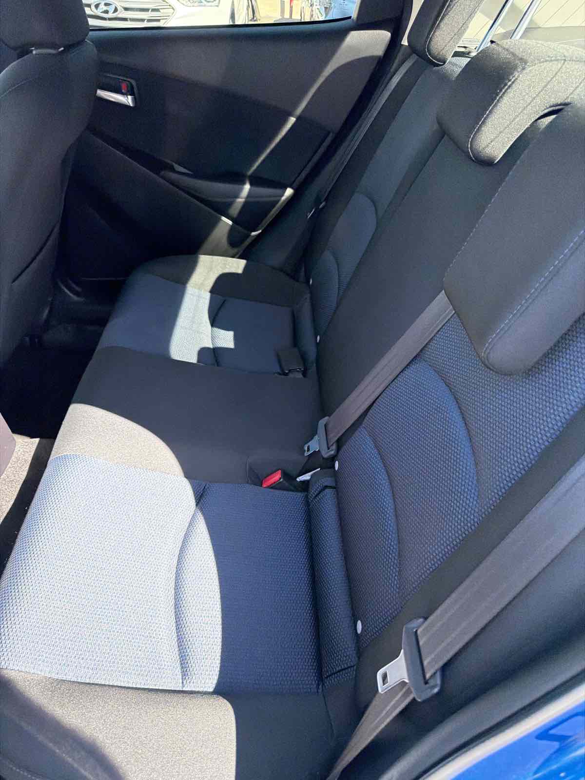 Toyota Yaris iA photo 10