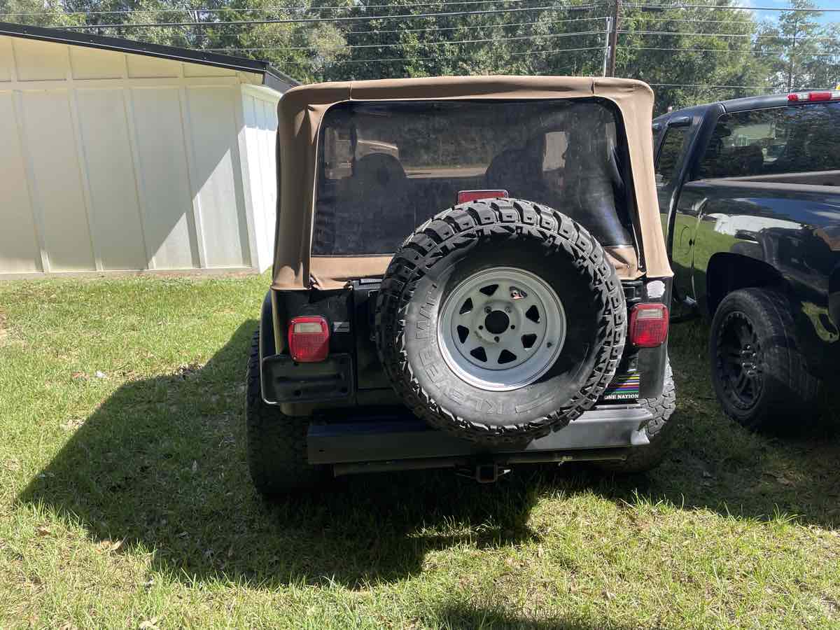Photo 3 of this Jeep Wrangler