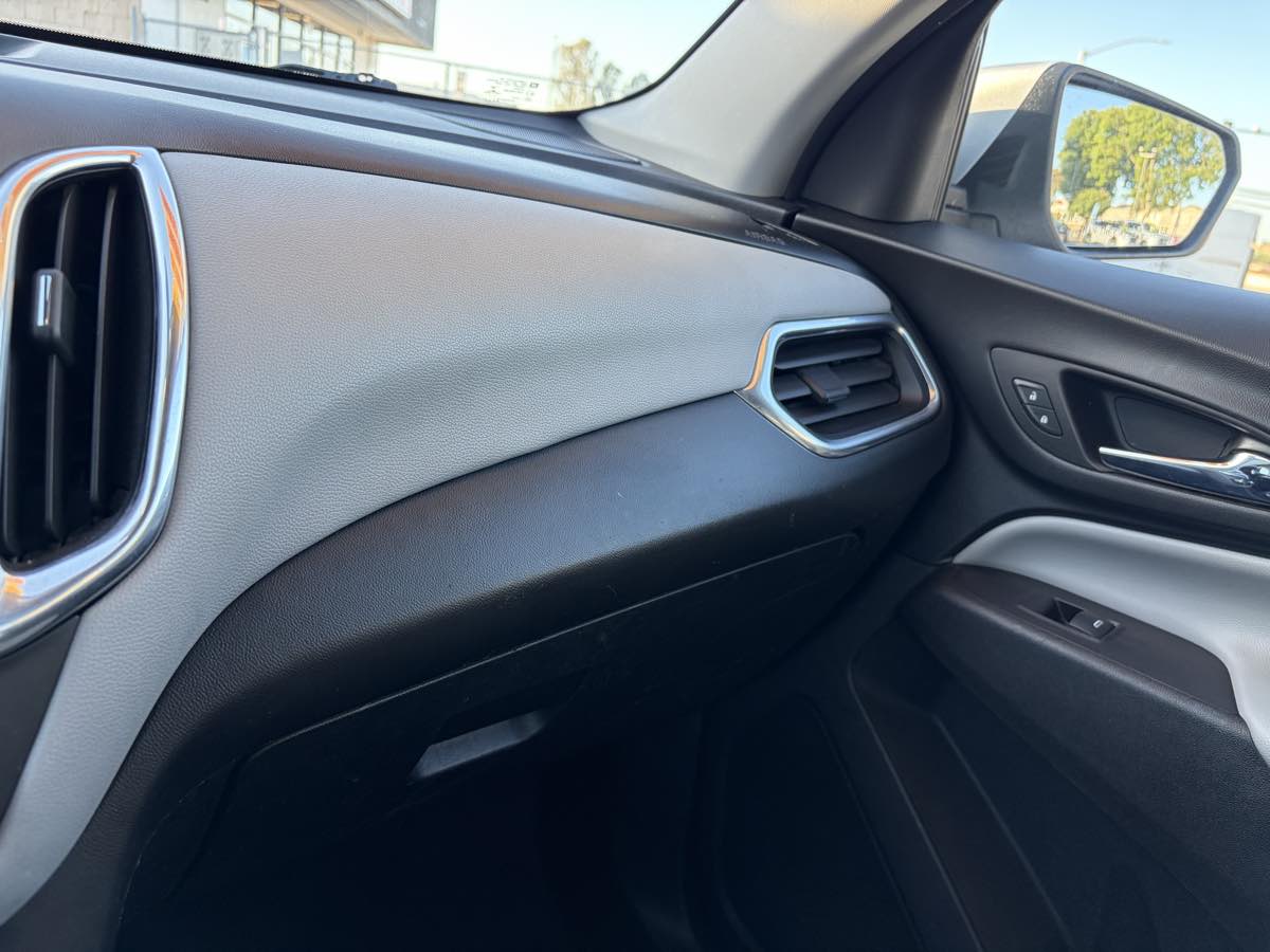 2019 Chevrolet Equinox 2FL - Photo 14
