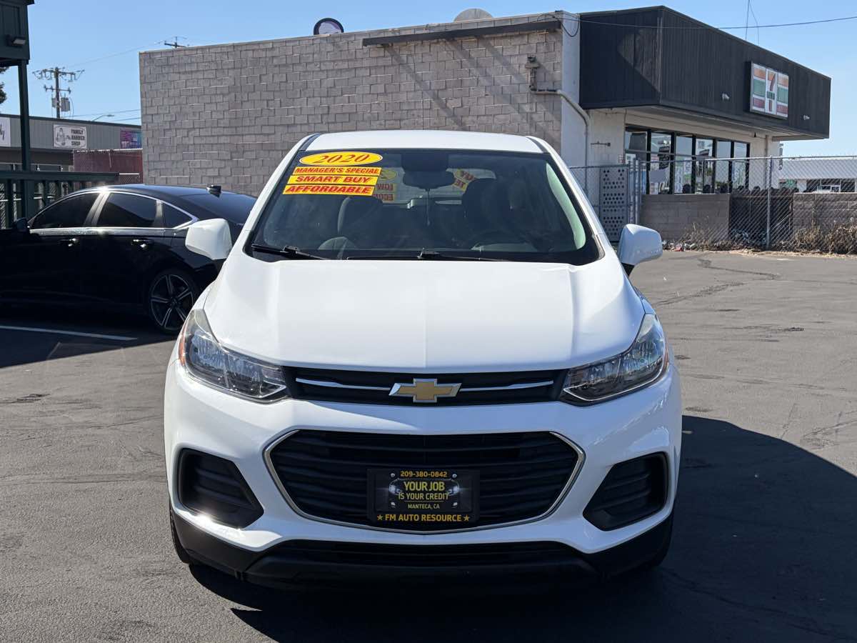 2020 Chevrolet Trax LS - Photo 3
