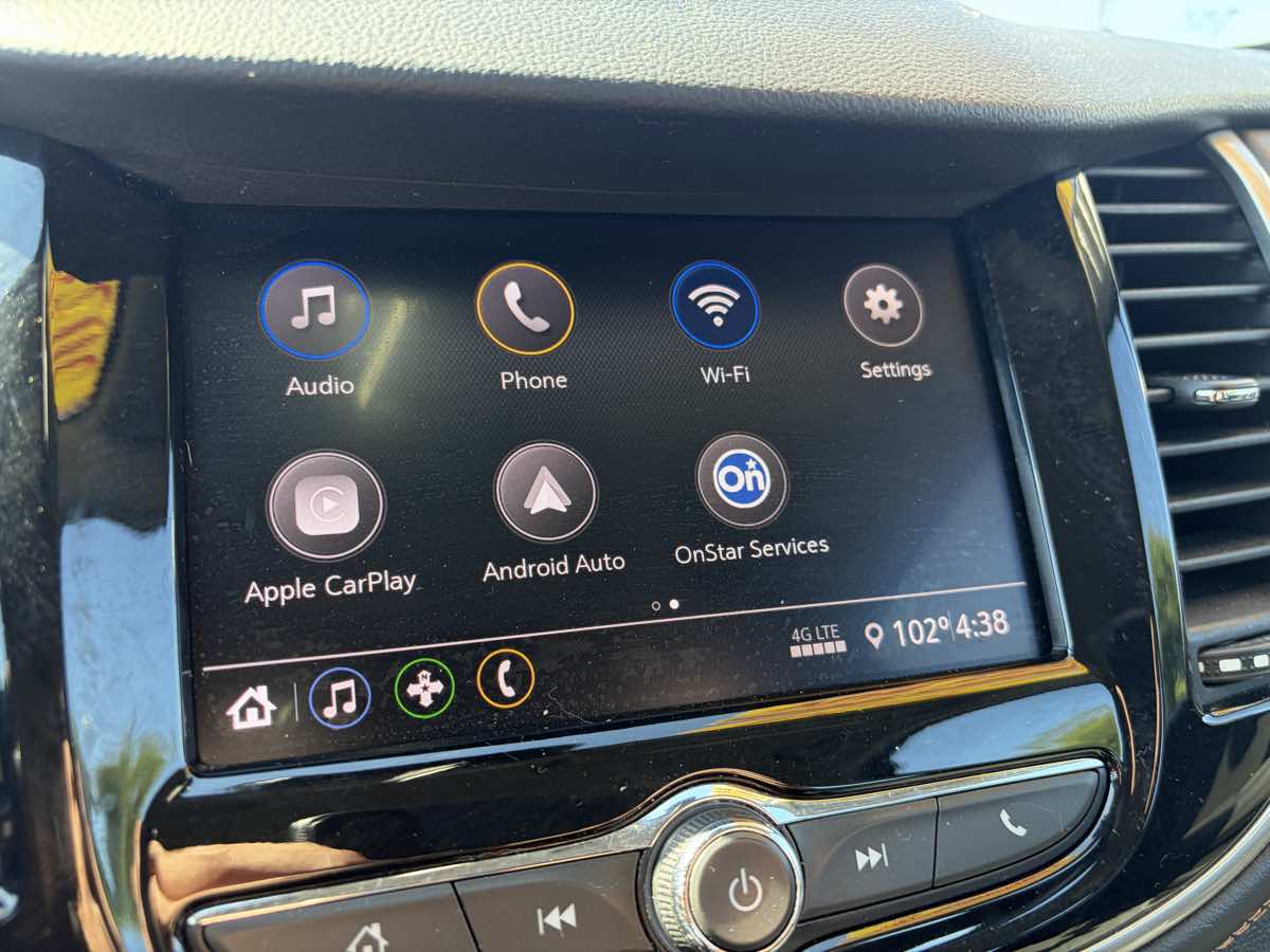 2020 Chevrolet Trax LS - Photo 15