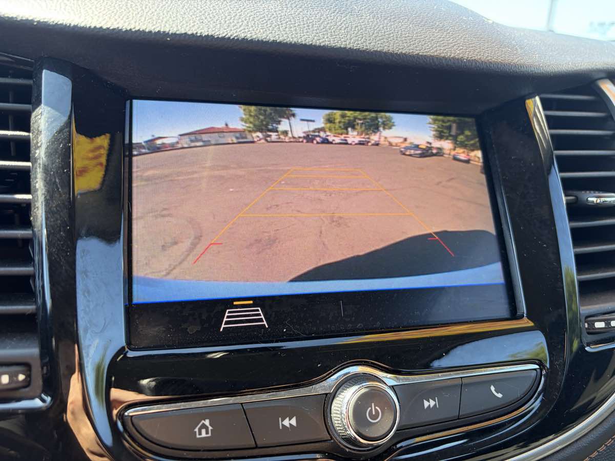 2020 Chevrolet Trax LS - Photo 16