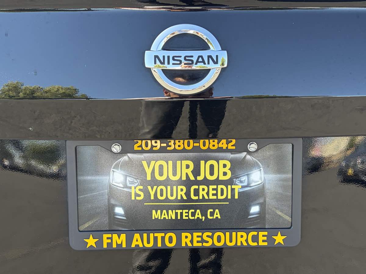 2022 Nissan Altima SR - Photo 8