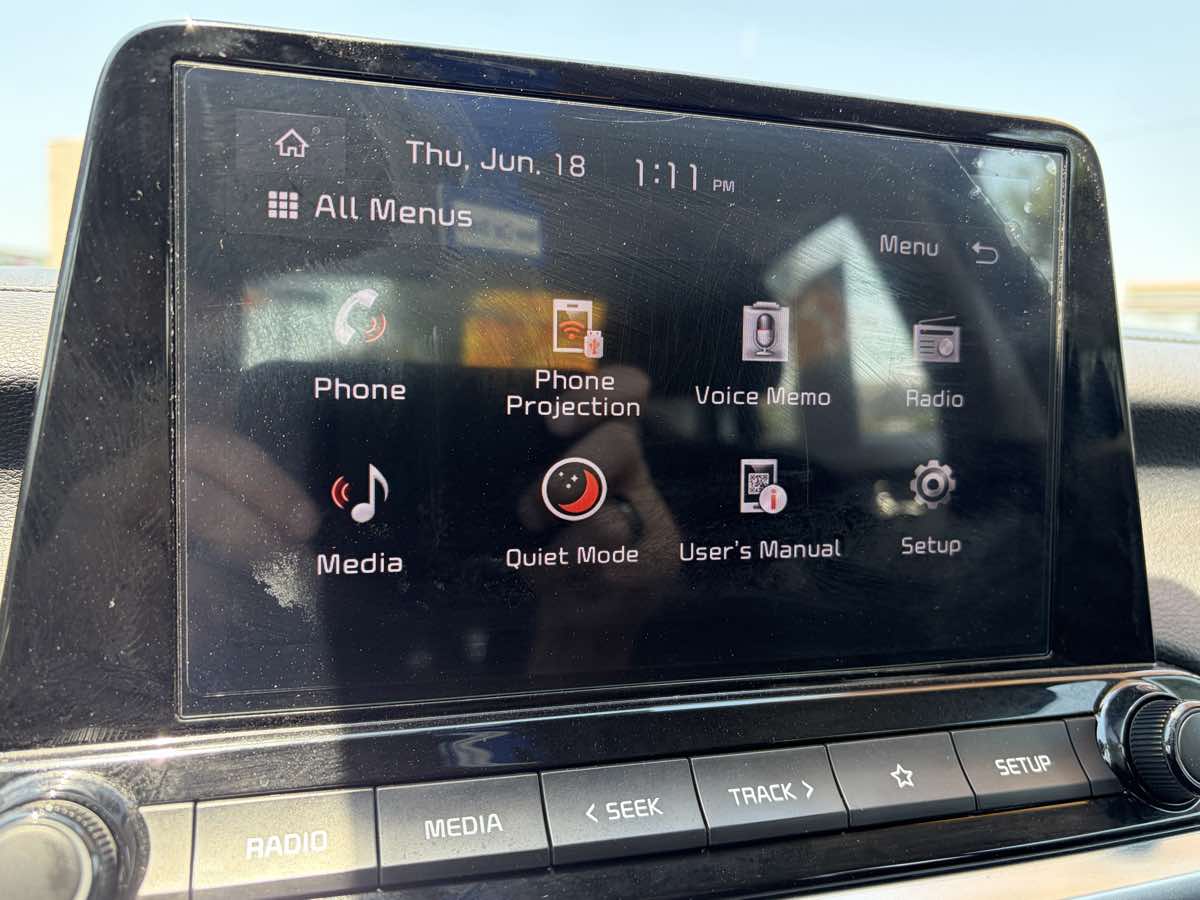 2023 Kia Forte LXS - Photo 15