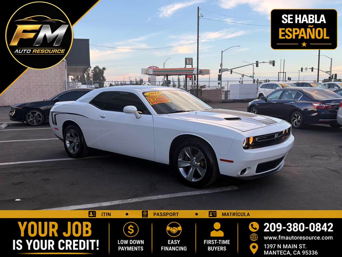 2019 Dodge Challenger SXT 1 Owner