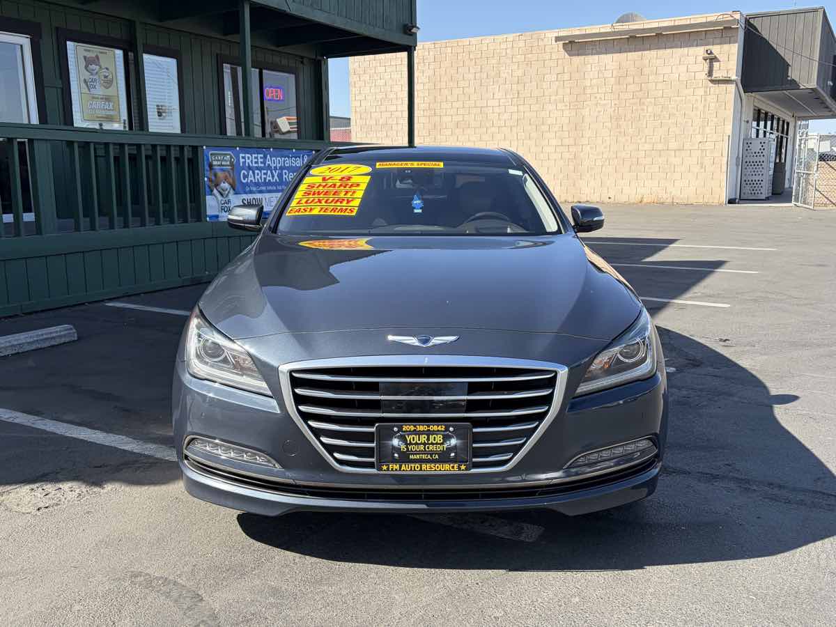 Photo 2 of this Genesis G80