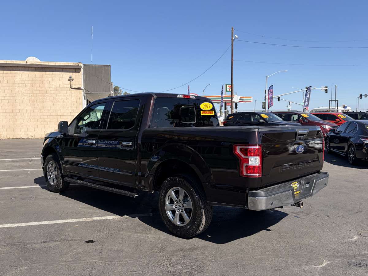 Photo 6 of this Ford F-150