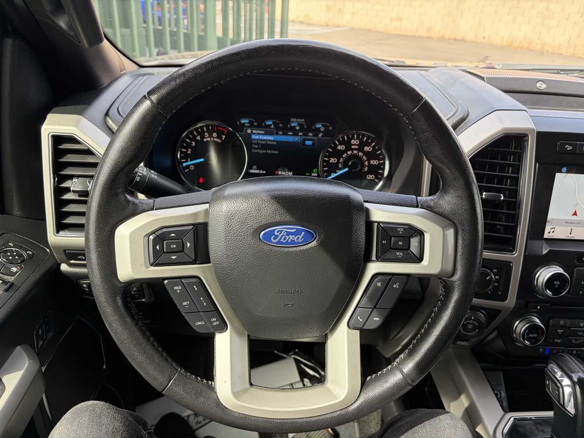 2018 Ford F-150 Lariat - Photo 14
