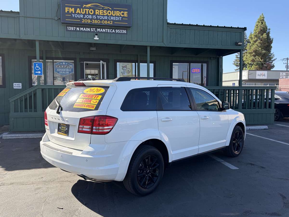 Photo 5 of this Dodge Journey