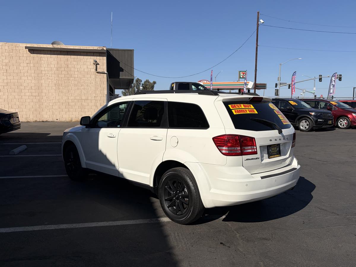 Photo 6 of this Dodge Journey