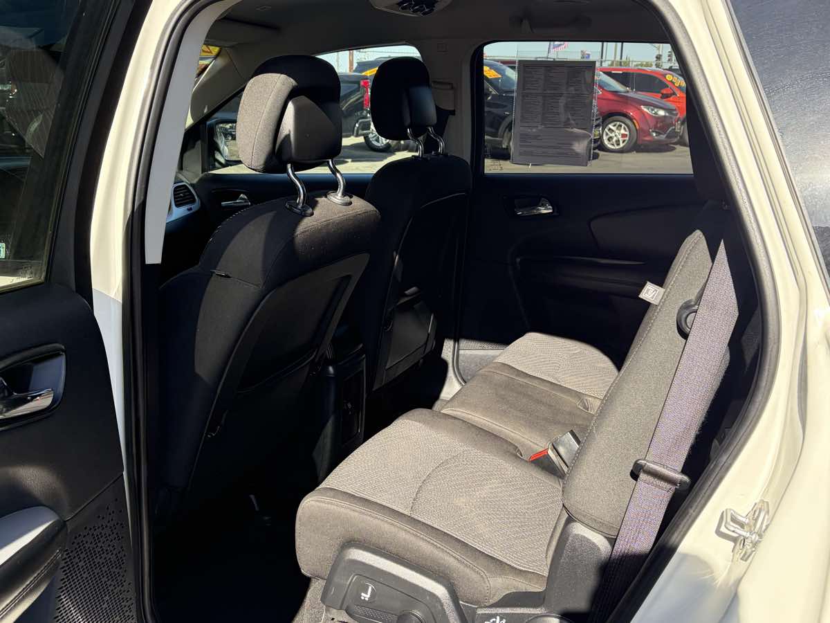 Photo 10 of this Dodge Journey