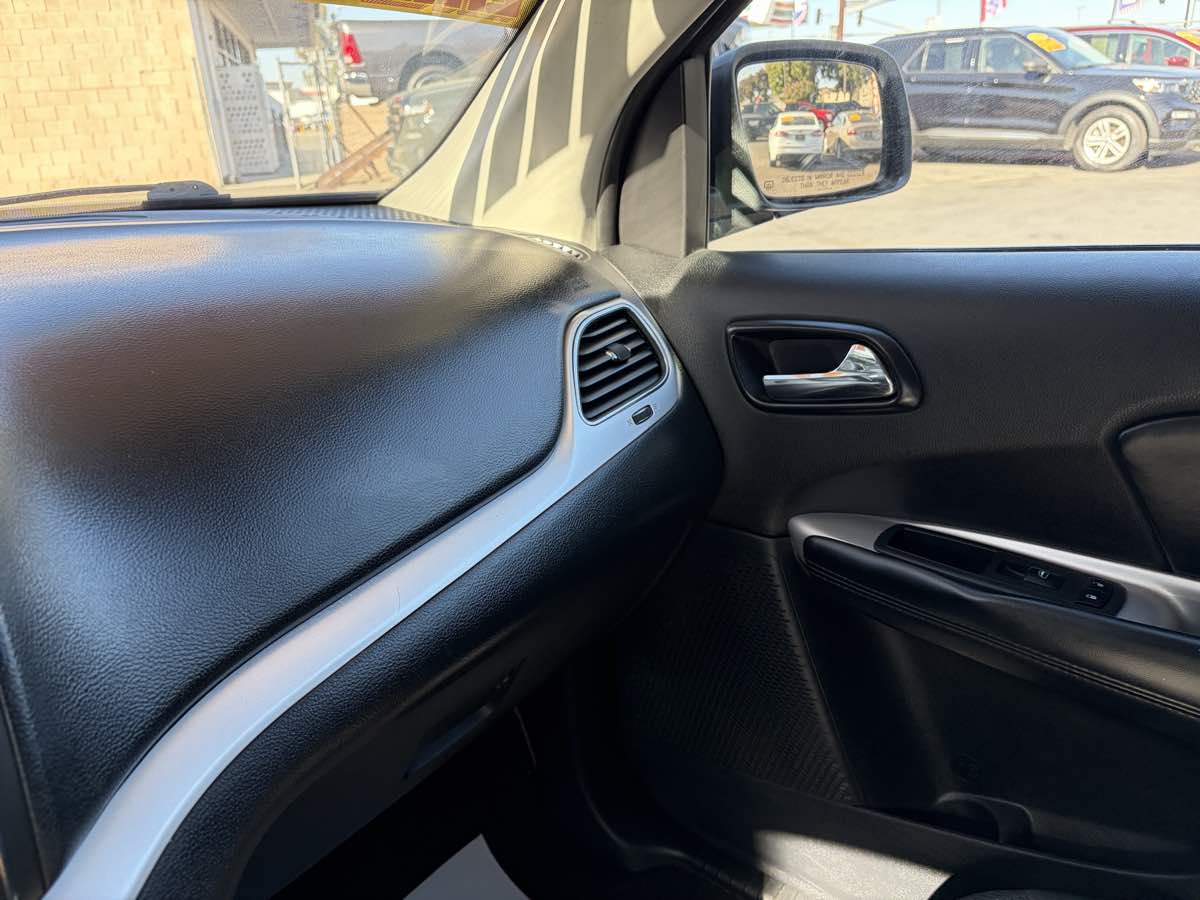 Photo 18 of this Dodge Journey