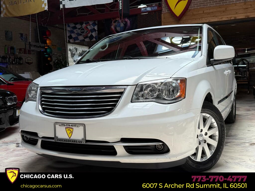 2014 Chrysler Town & Country Touring