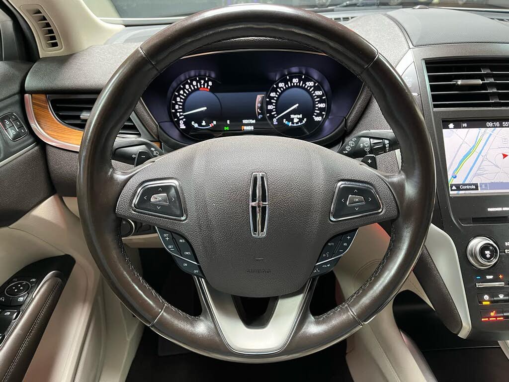 Photo 12 of this Lincoln MKC