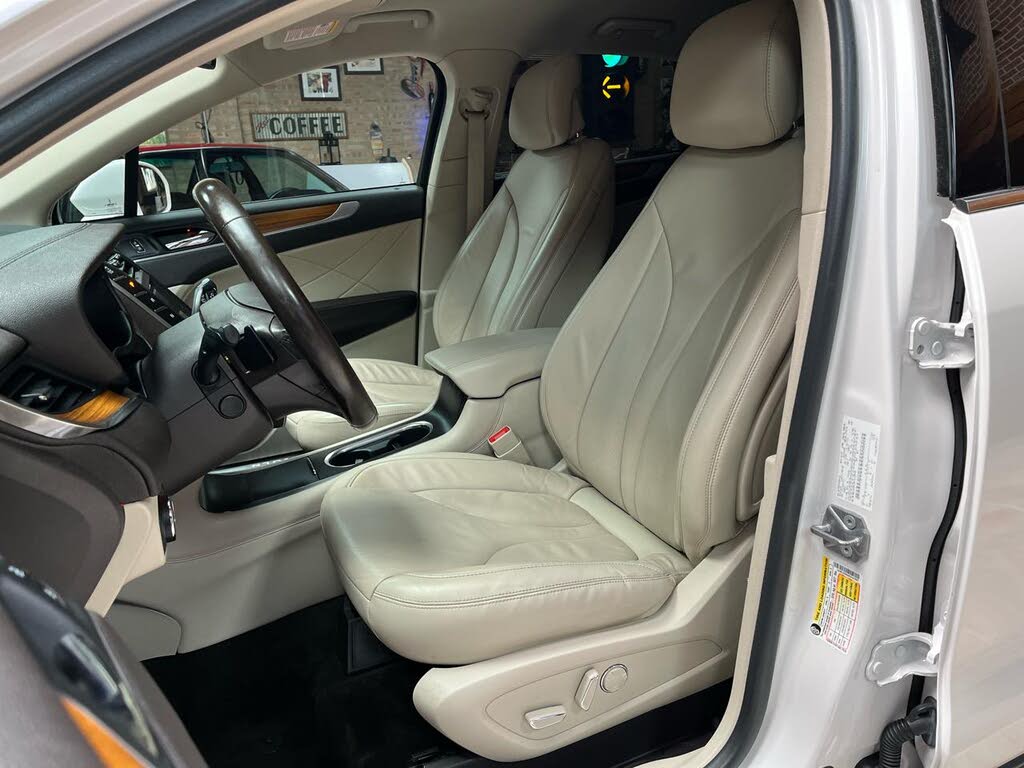 Photo 24 of this Lincoln MKC