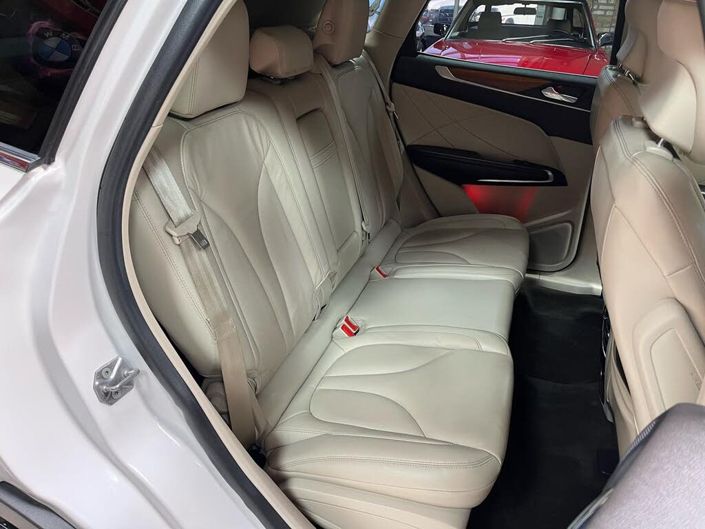 Photo 26 of this Lincoln MKC