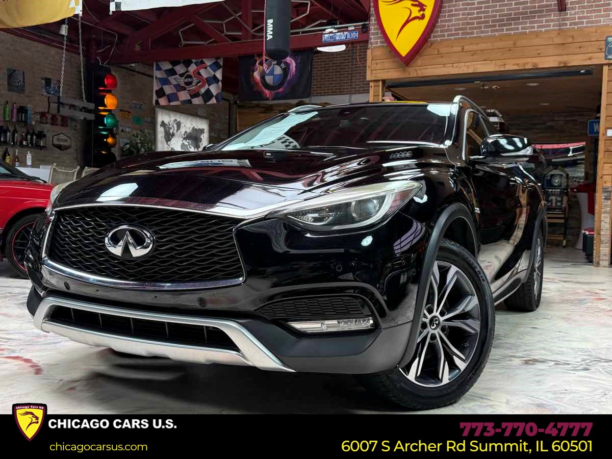 2018 INFINITI QX30 Premium