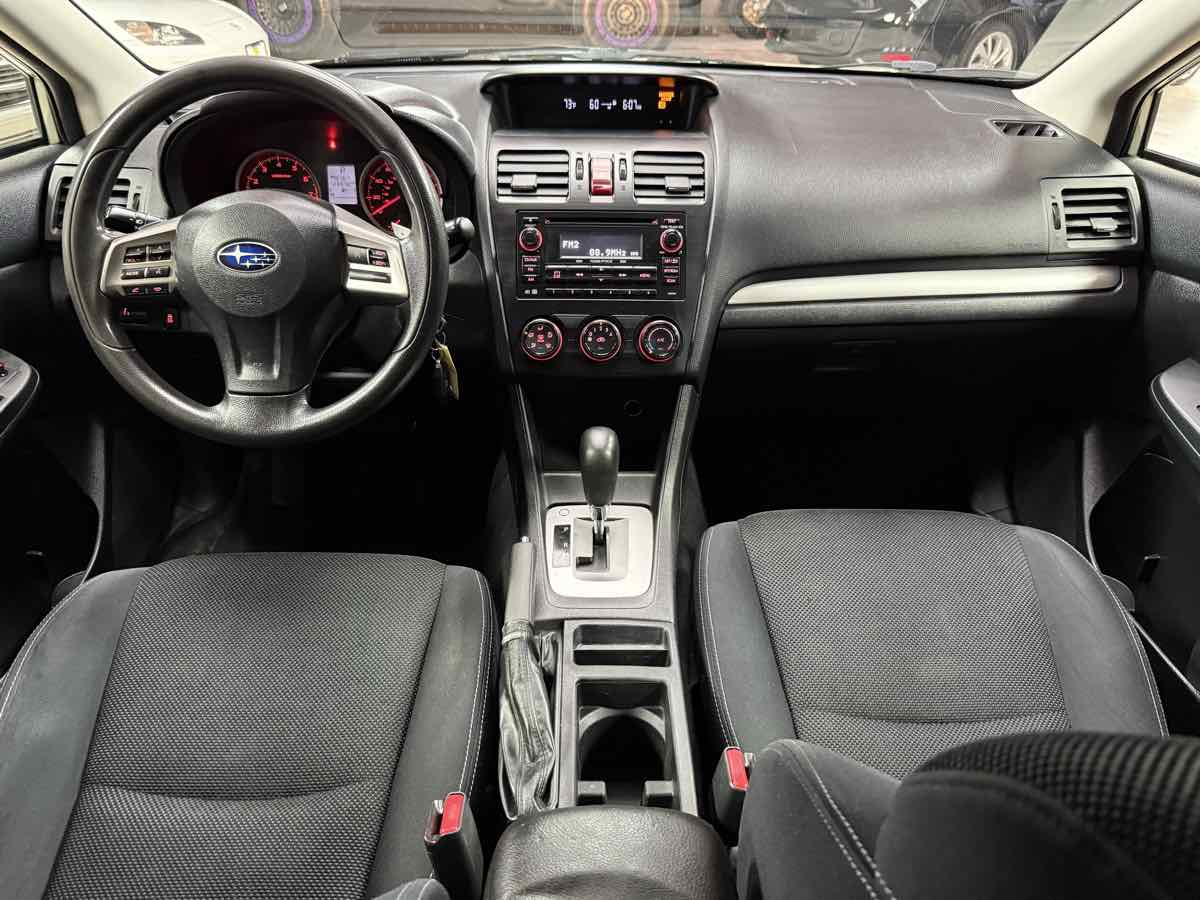 Photo 10 of this Subaru XV Crosstrek