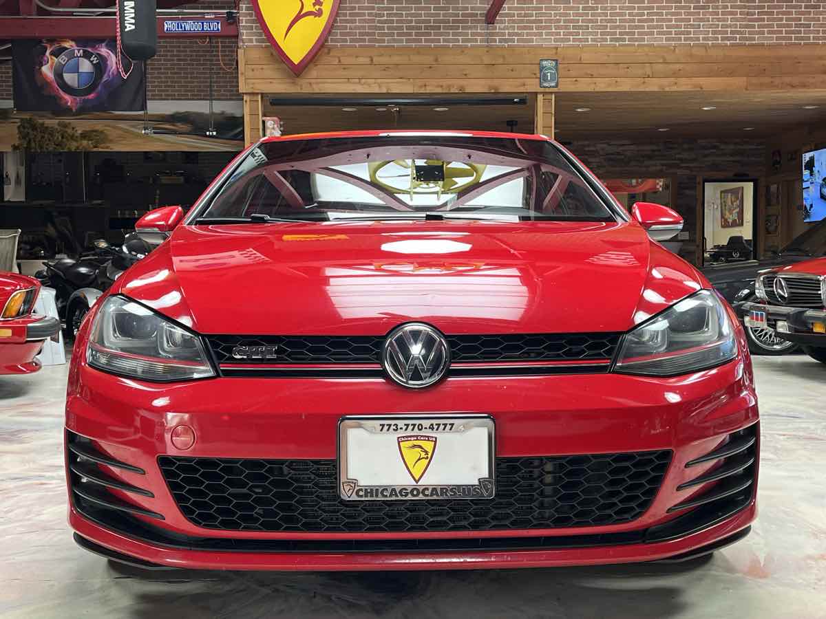 Photo 5 of this Volkswagen Golf GTI