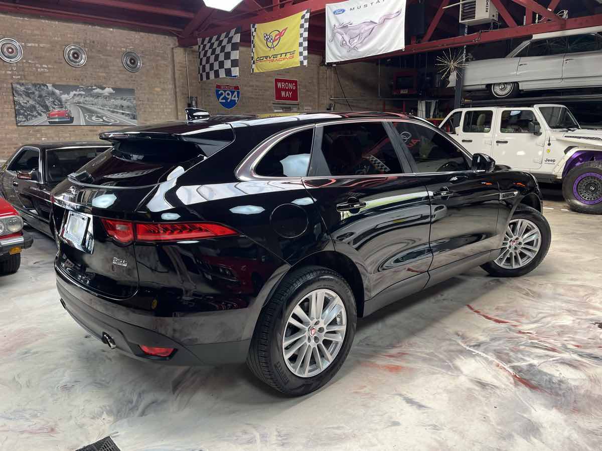 Photo 2 of this Jaguar F-PACE