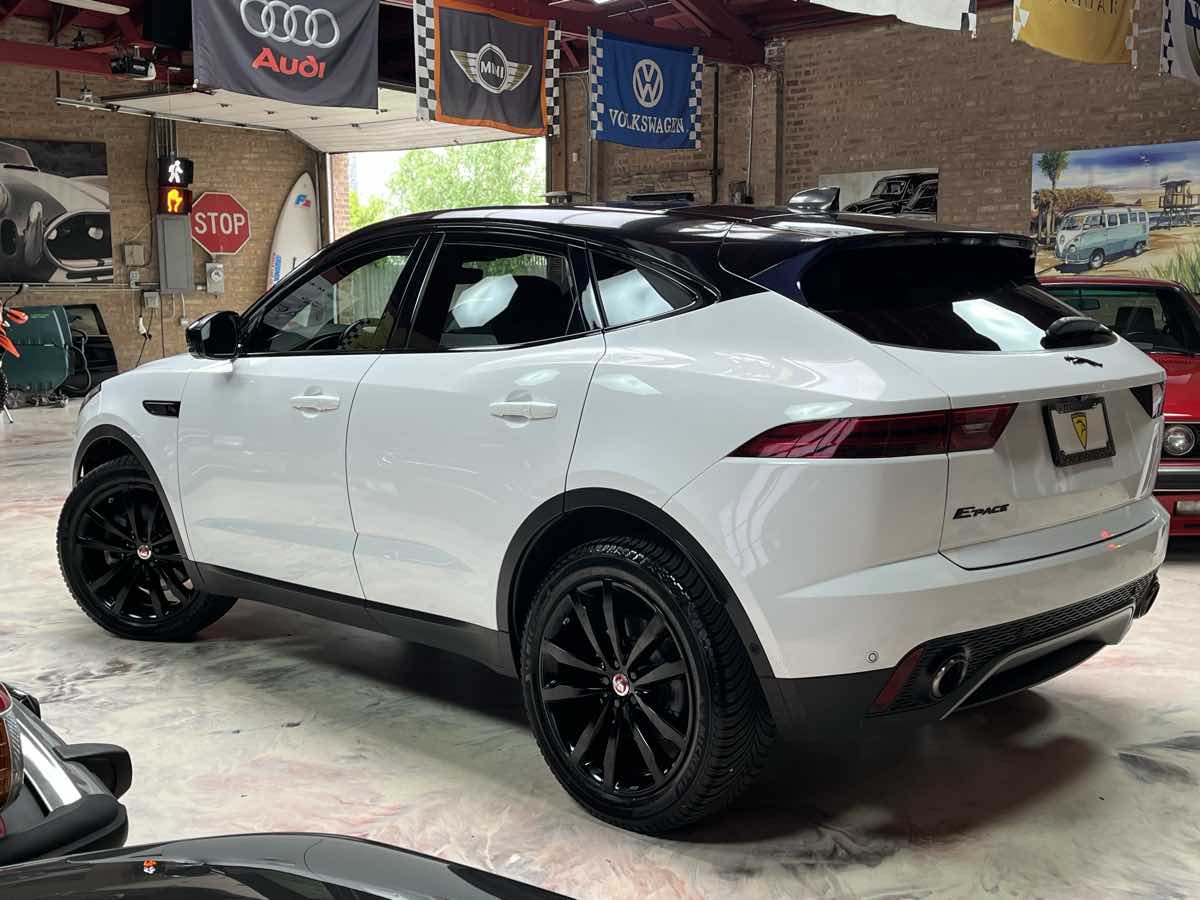 Photo 5 of this Jaguar E-PACE