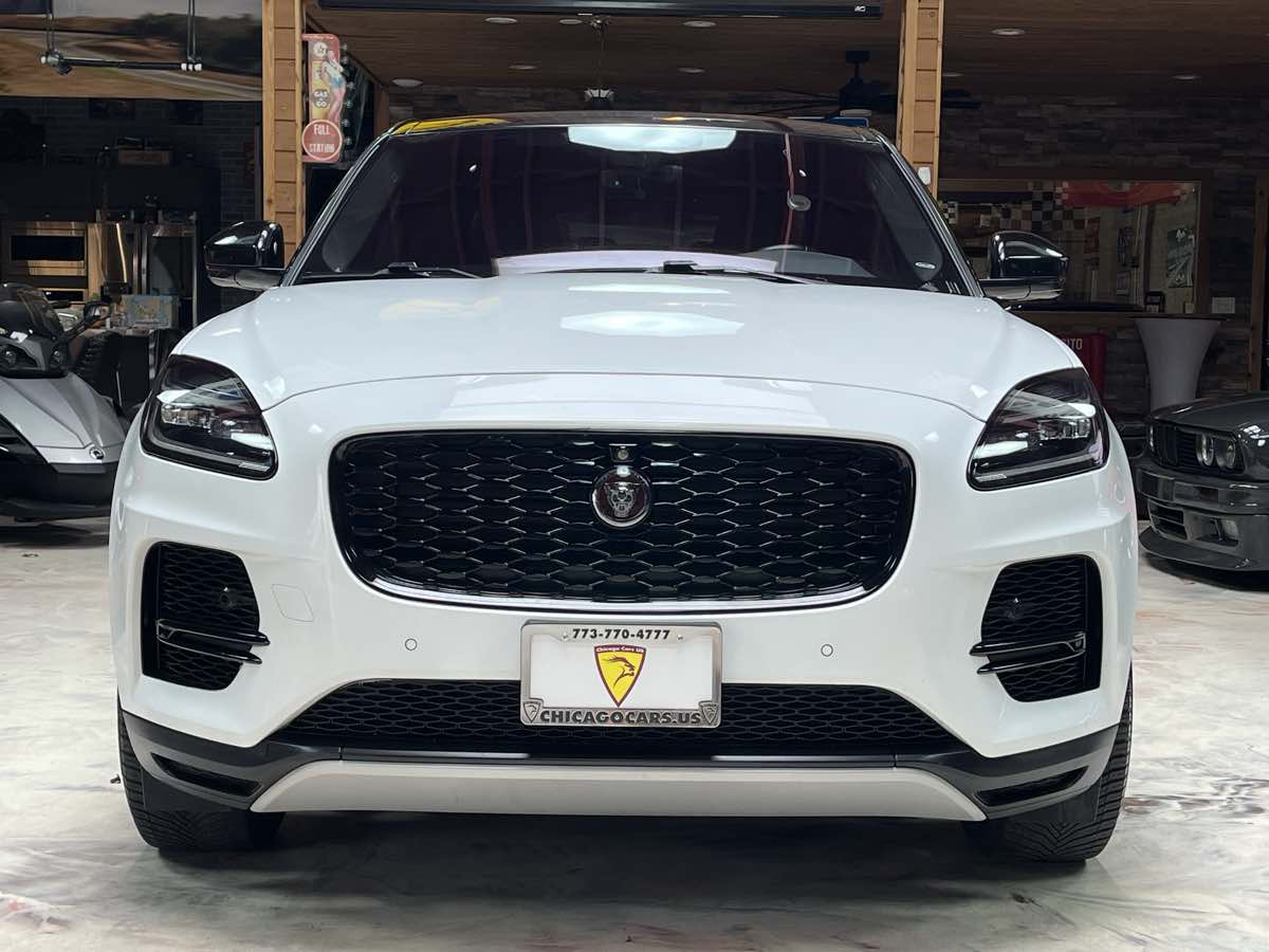 Photo 6 of this Jaguar E-PACE