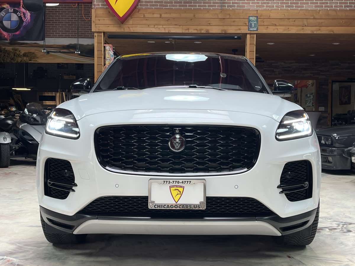 Photo 8 of this Jaguar E-PACE