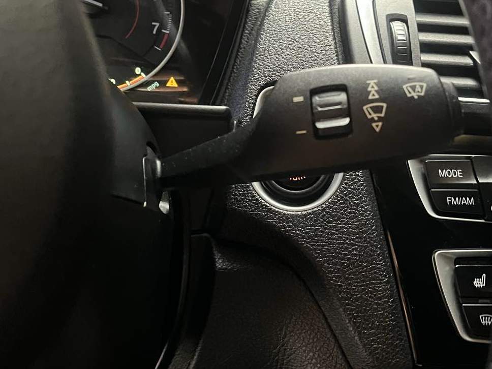 Photo 12 of this BMW 2 Series