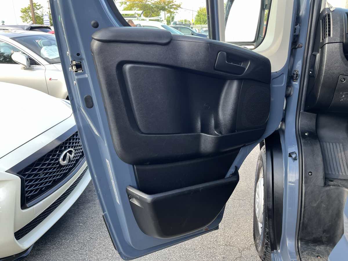 Photo 20 of this Ram ProMaster Cargo Van