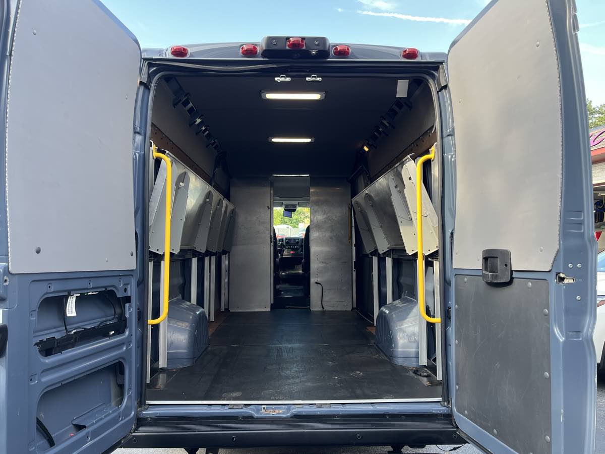 Photo 23 of this Ram ProMaster Cargo Van