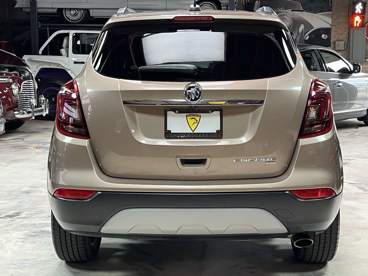 Photo 6 of this Buick Encore