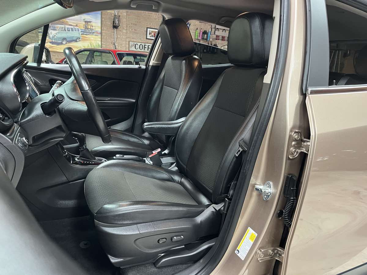 Photo 24 of this Buick Encore