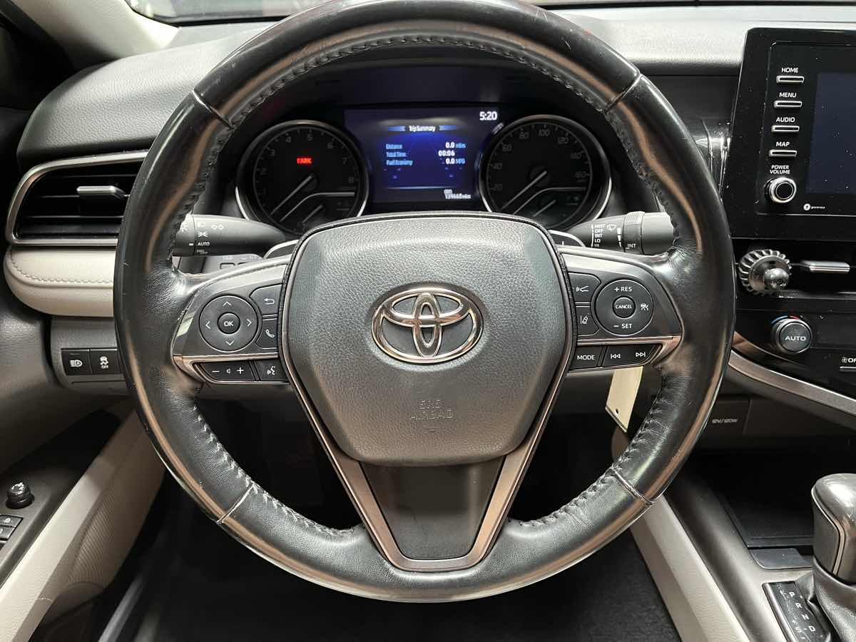 Photo 12 of this Toyota Camry