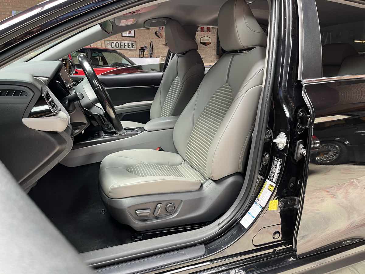 Photo 23 of this Toyota Camry
