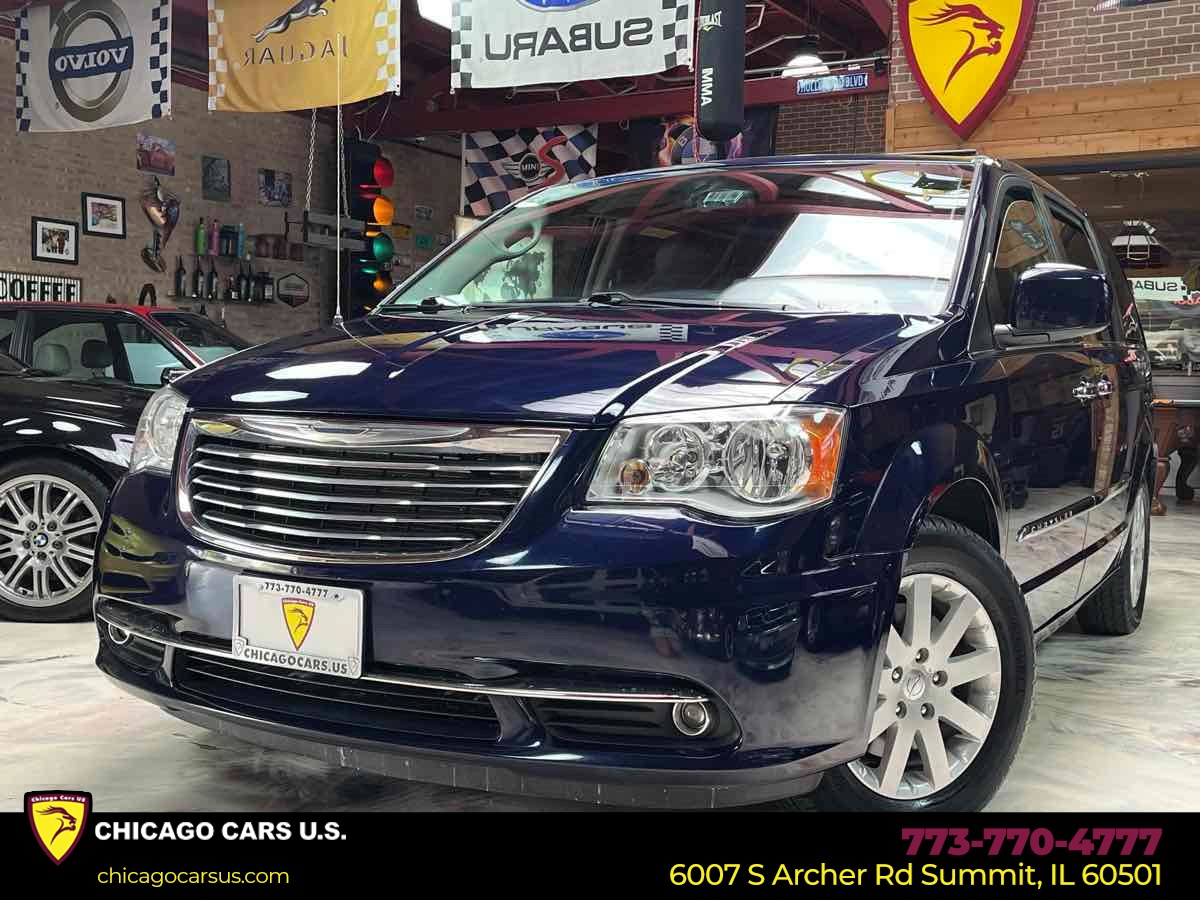 2016 Chrysler Town & Country Touring