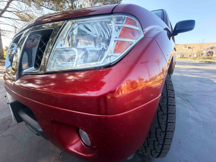2015 Nissan Frontier SV - Photo 10