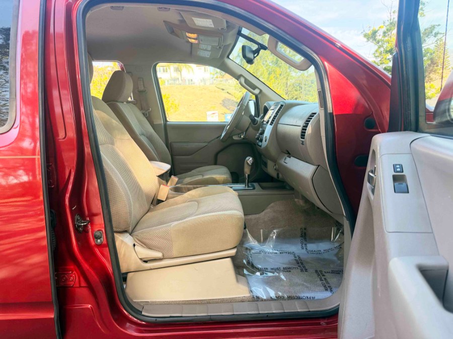 2015 Nissan Frontier SV - Photo 28