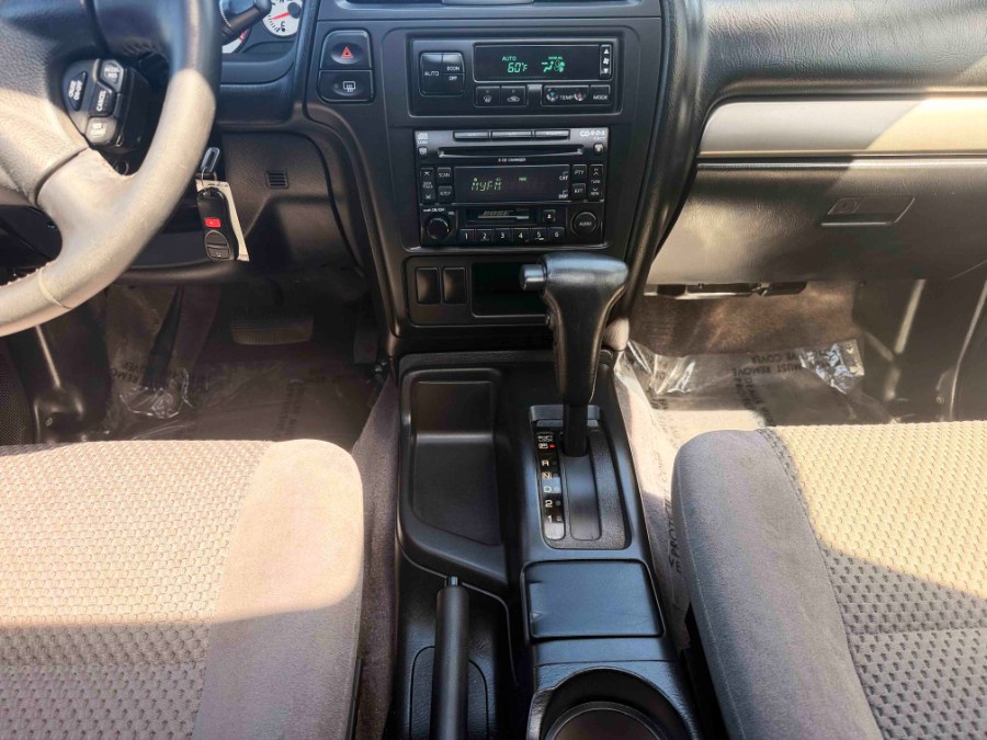 2003 Nissan Pathfinder SE - Photo 23