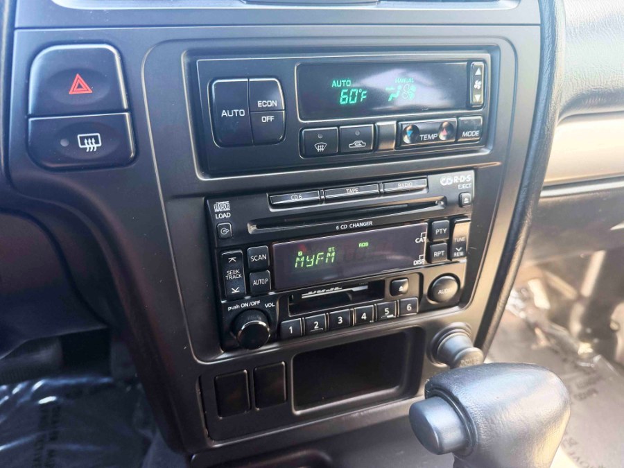 2003 Nissan Pathfinder SE - Photo 24