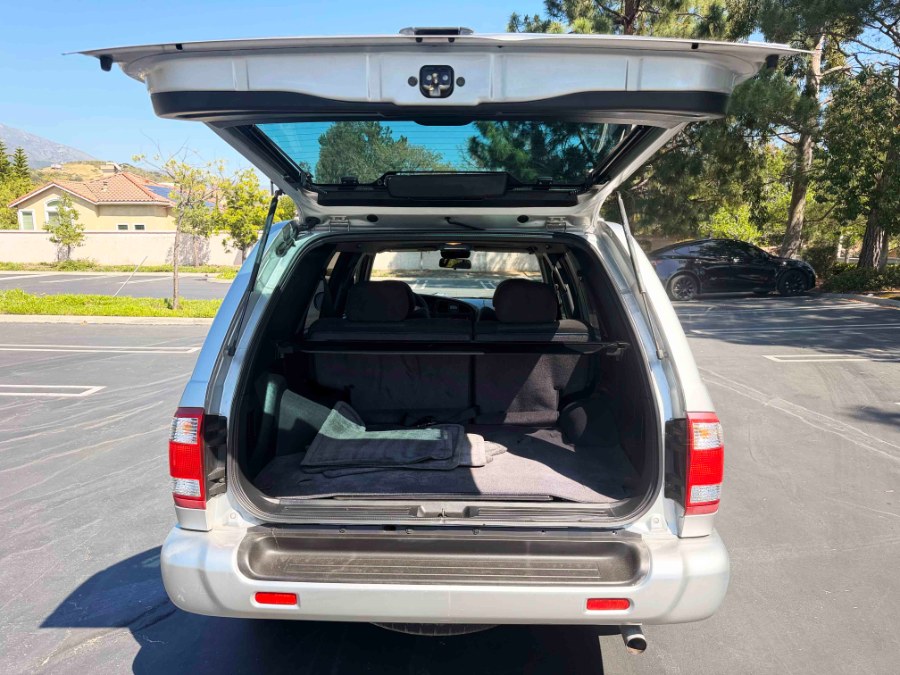2003 Nissan Pathfinder SE - Photo 30