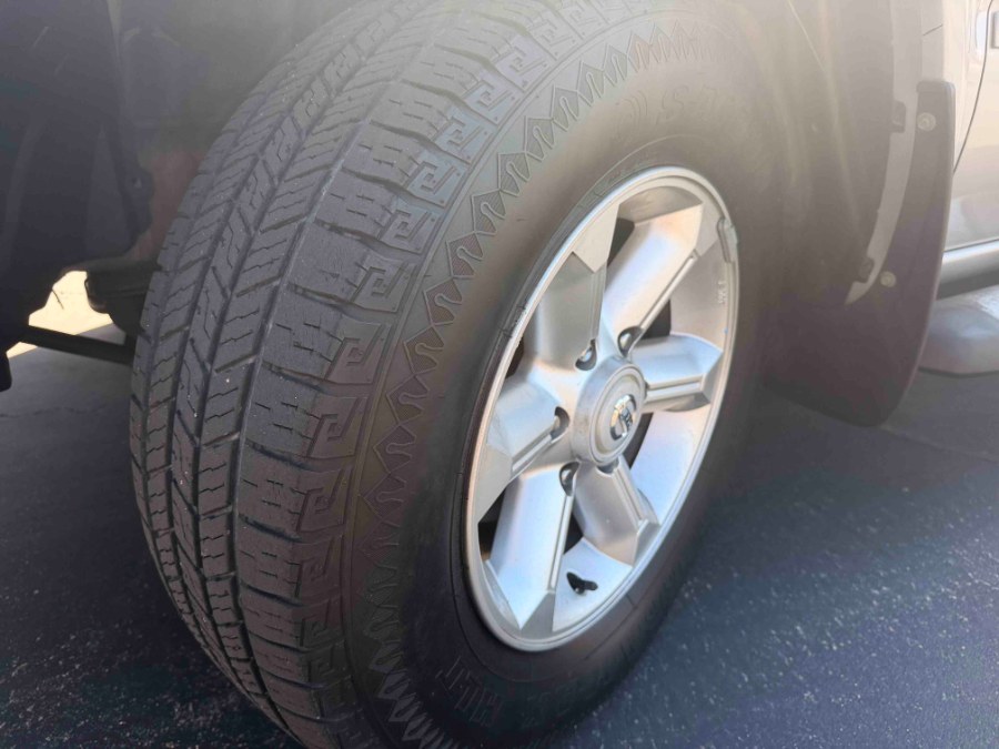 2003 Nissan Pathfinder SE - Photo 33